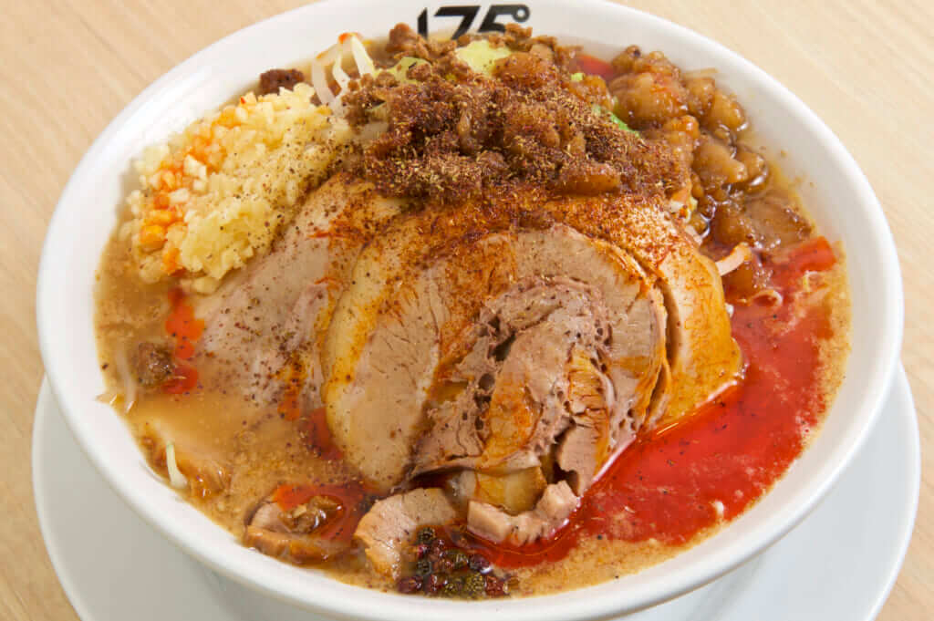 これ本格担々麺なのに…“ニンニク”入れますか？ 『175°DENO担担麺』のG