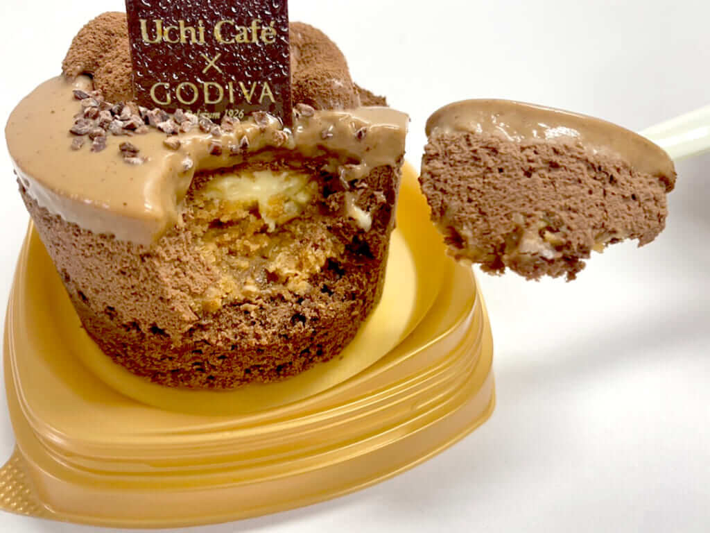 ローソンとgodivaのコラボが再び 4種のコラボ商品をコンビニガールが徹底解説 フードマニア Food Mania By 旭屋出版