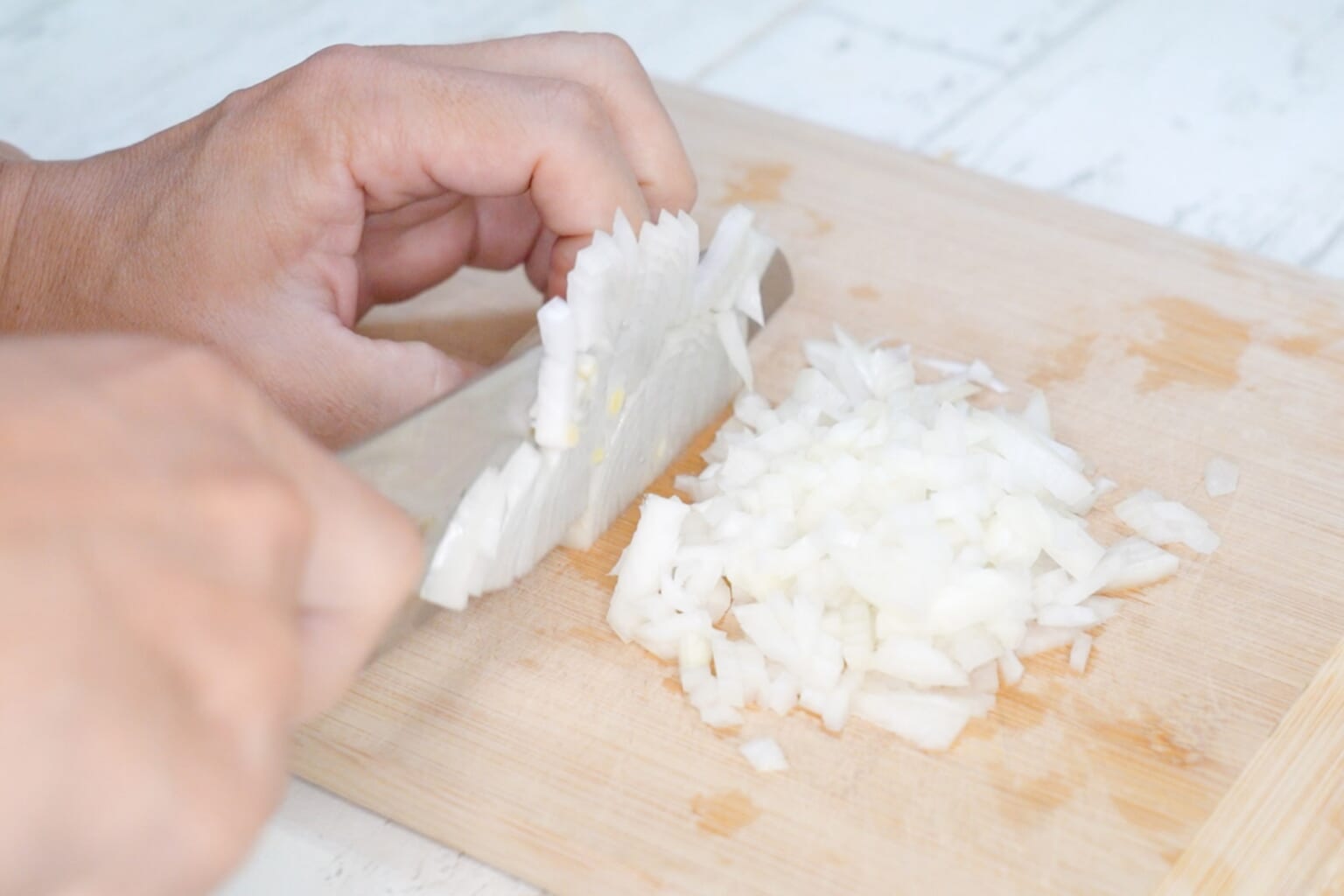 野菜ってどんな切り方があるの?基本の形を10種ご紹介!フードマニア編集部がわかりやすく解説 - フードマニア Food Mania by 旭屋出版